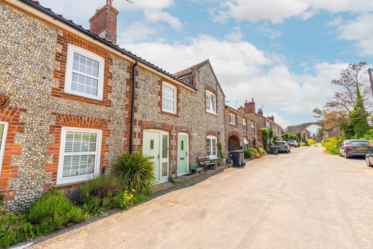 Host & Stay - Pilgrims Rest Bacton  Exteriér fotografie